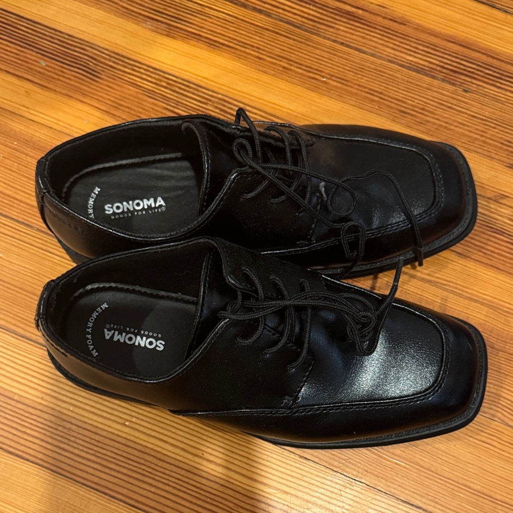 Sonoma boy's Black Dress Shoes
